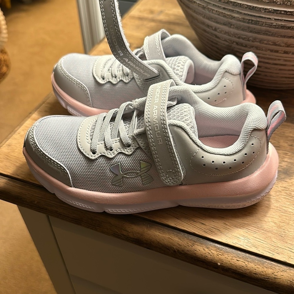 Under Armour girls sneakers size 13